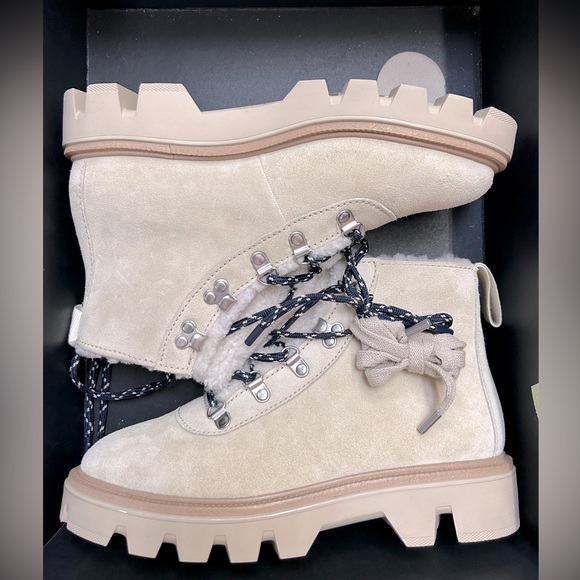 Quest Shearling Hiker Boots - Picture 7 of 11